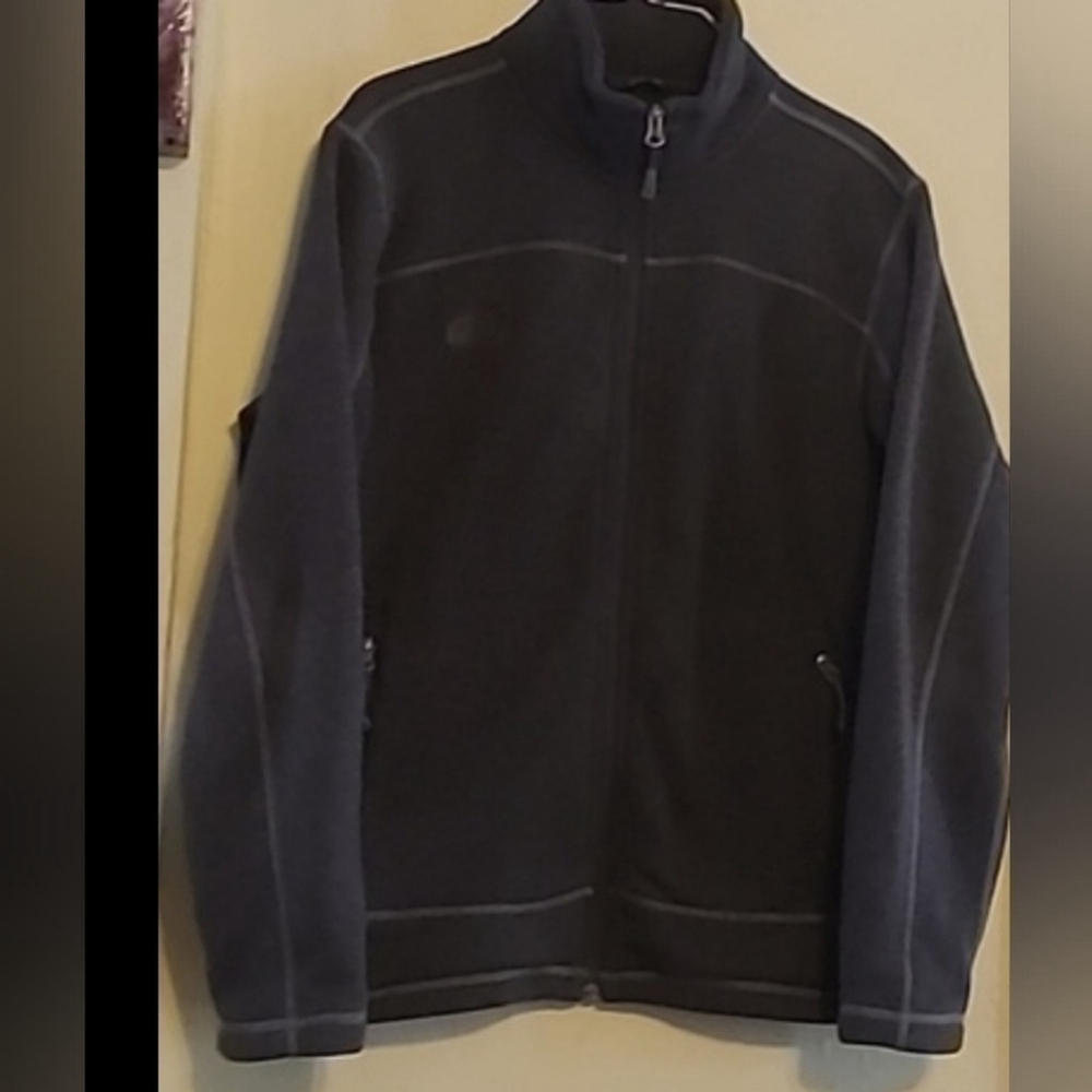 Northface full zip fleece jacket. Dark gray mens sz. Med.(#486)